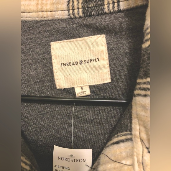 Thread & Supply ‘Shacket’ - Picture 2 of 4